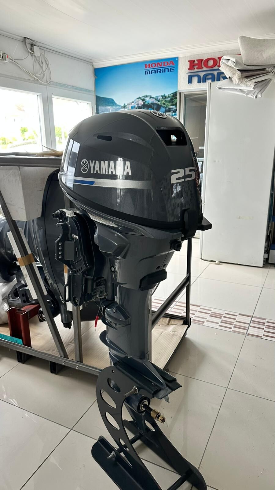 YAMAHA F25 GETL